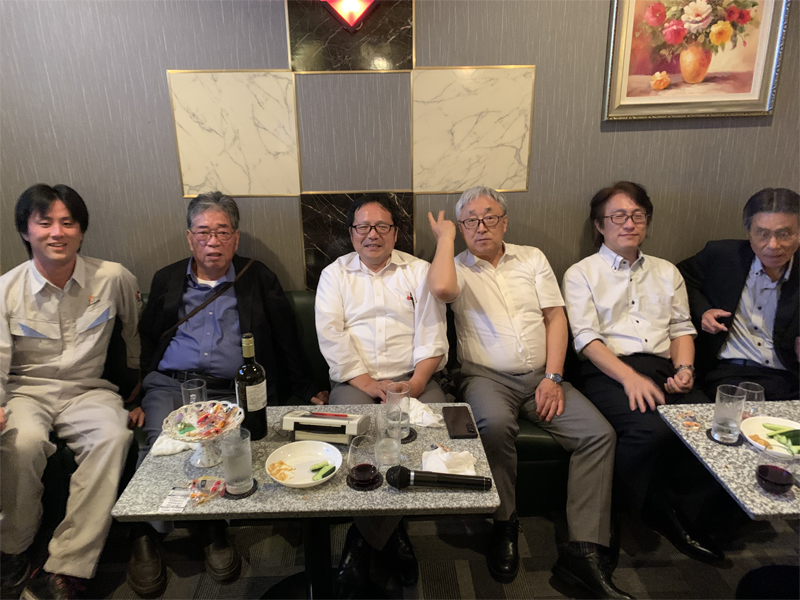 懇親会の様子